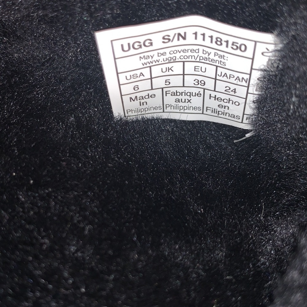 UGG BRAND NEW & GORGEOUS SIZE 6 CLOSED TOE VELCRO SLIP ON SLIPPERS - Picture 9 of 10